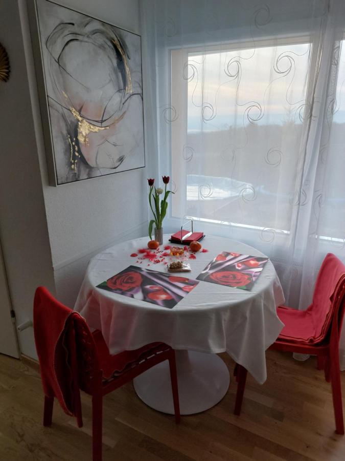 Beau Studio Avec Terrasse Et Vue Exclusivement Pour Non Fumeurs Belmont-sur-Lausanne Екстер'єр фото